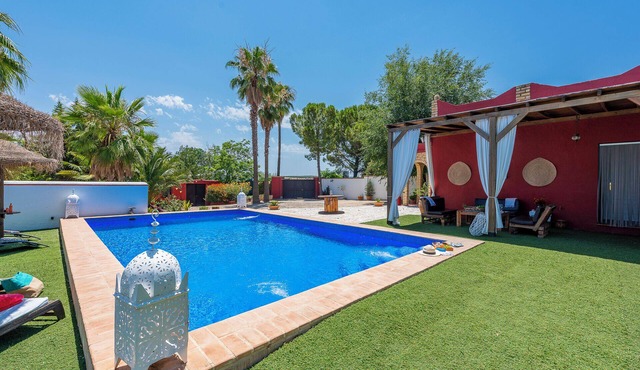 Villa Felisa Holiday Home, Seville Countryside.