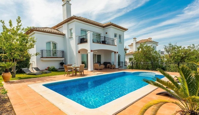 Villa Grazalema 1 - Villa 37 Arcos de la Frontera by Ruralidays