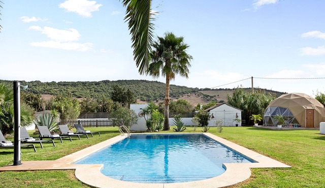 Villa la Luna La Casa – 4-Bedroom House with Pool & Garden in Vejer, Cádiz