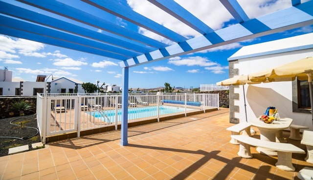Villa Lajares Tres - Three Bedroom Villa, Sleeps 6
