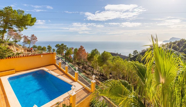 Villa 'Macondo Altea Hills' with Sea View, Wi-Fi and Air Conditioning