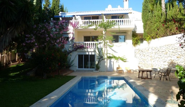 Villa Maxine