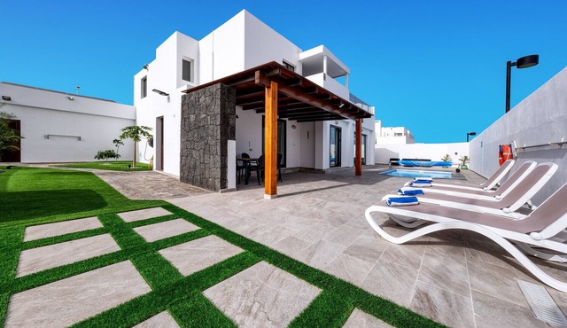 Villa Serenity Playa Blanca By Lanzarote Vacation Homes