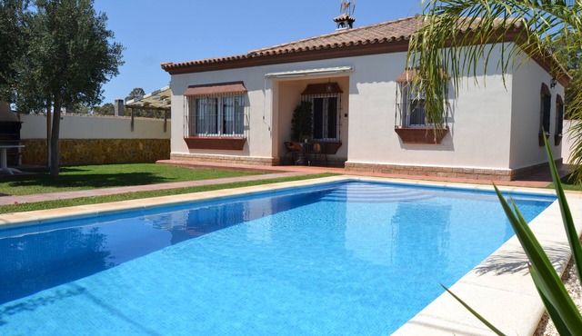 Villa with private pool in Pinar de los Franceses (WIFI)