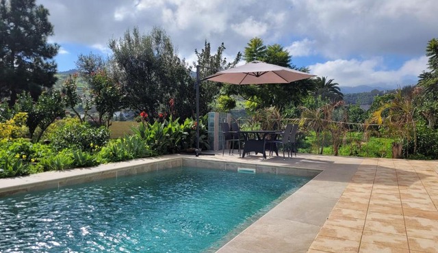 Villa with a heated pool for your exclusive use