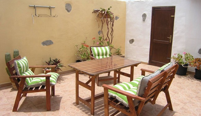 Vivelorural Casa Saulo 3, cozy stay in Agüimes