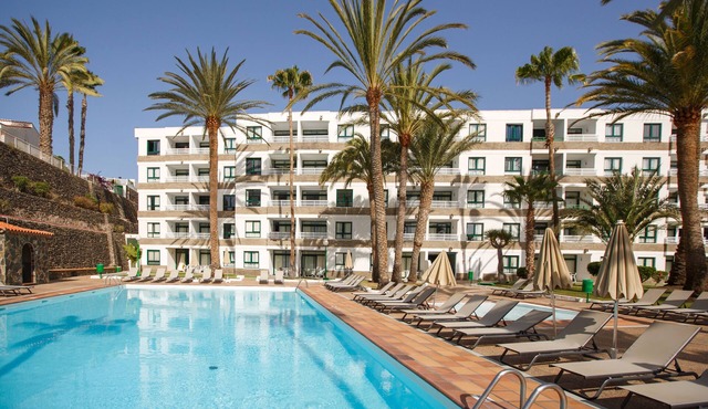 Walhalla, great location in the heart of Playa del Ingles