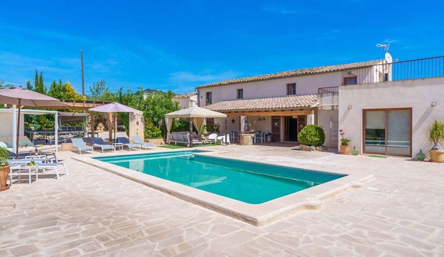 Wonderful private villa for 8 guests with WIFI, private pool, A/C, TV, patio and panoramic view