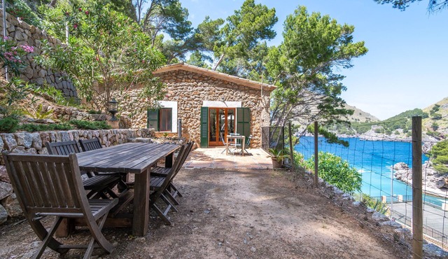 Your Retreat in Sa Calobra to Explore the Serra de Tramuntana