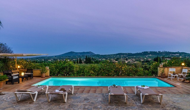 YourHouse Es Molinet, villa in the Tramuntana Mountains