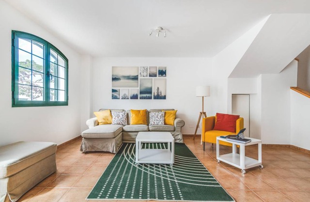 127 m² Apartment ∙ 3 bedrooms ∙ 6 guests
