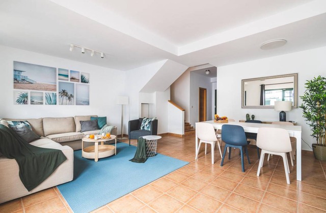 127 m² Apartment ∙ 3 bedrooms ∙ 6 guests