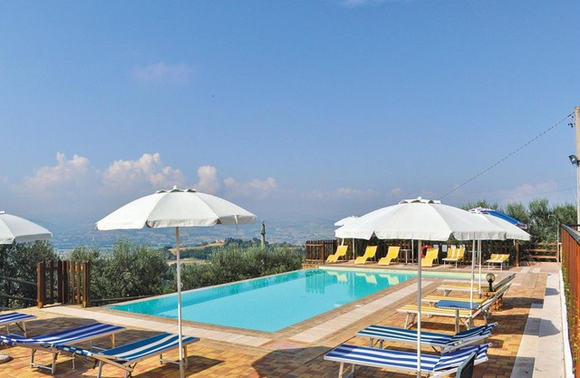 2 bedroom accommodation in Collazzone PG in Collazzone PG