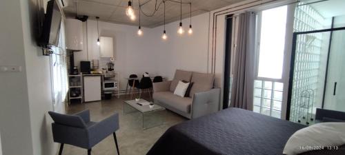 Corredera Travel 