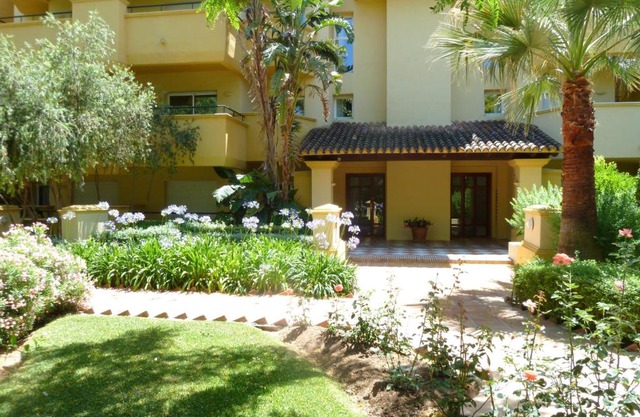 Greenlife Village 