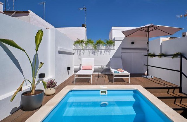 Sweet Sevilla Suites