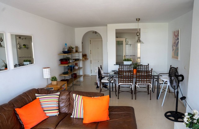 Walk to Beach Marina & Restaurants – Authentic Spanish Town Apartment