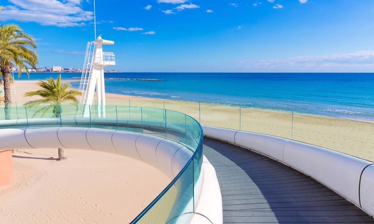 Puerto Marino Ski Chalet | Luxury Townhouse in Gran Alacant - Santa Pola - Alicante - Carabassi Beach