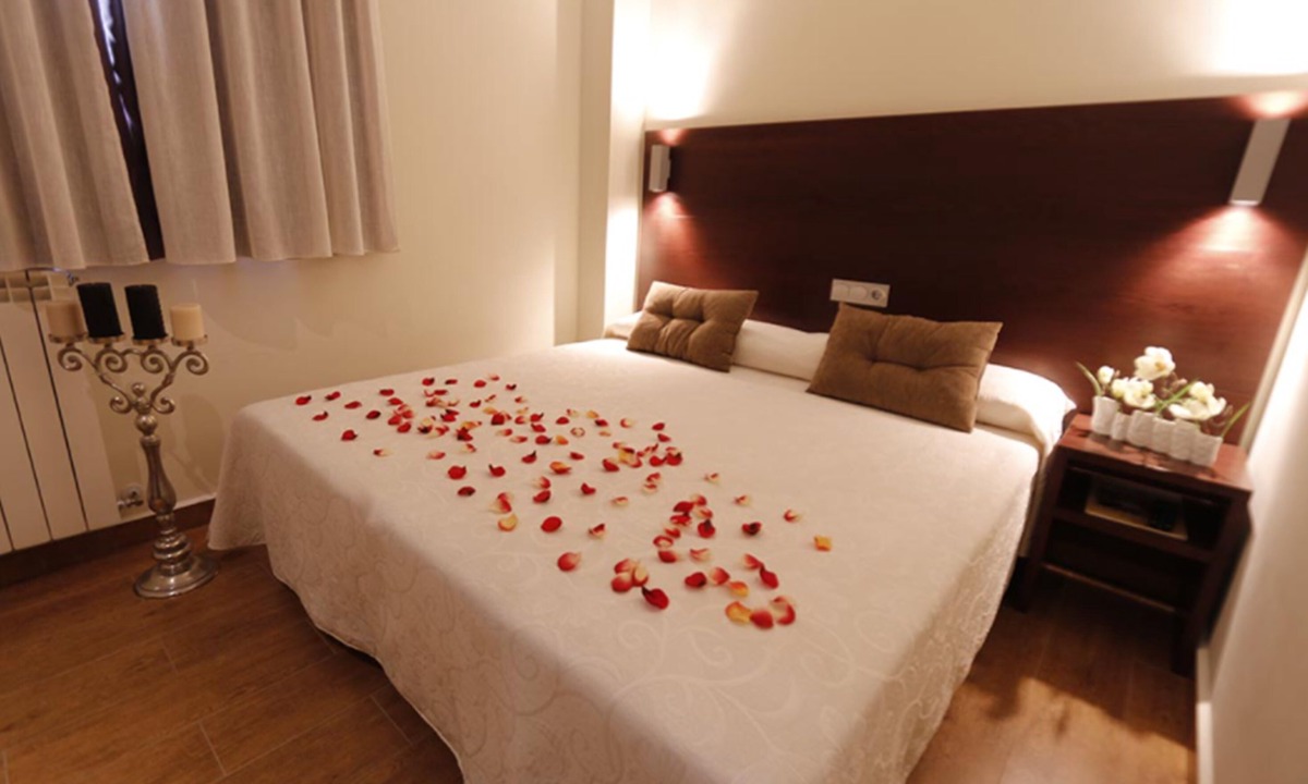 Jerez de los Caballeros Hotel | Hotel Rural Arroyo La Plata by Bossh Hotels
