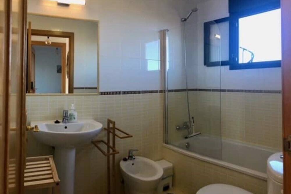Photo of Bathroom in La Oliva