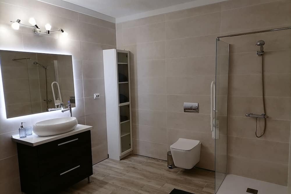 Photo of Bathroom in Alcala de Guadaira