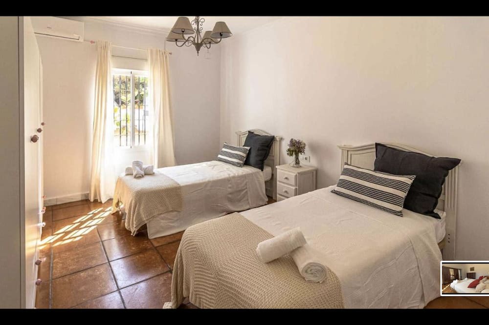 Photo of Bedroom in Lora Del Rio