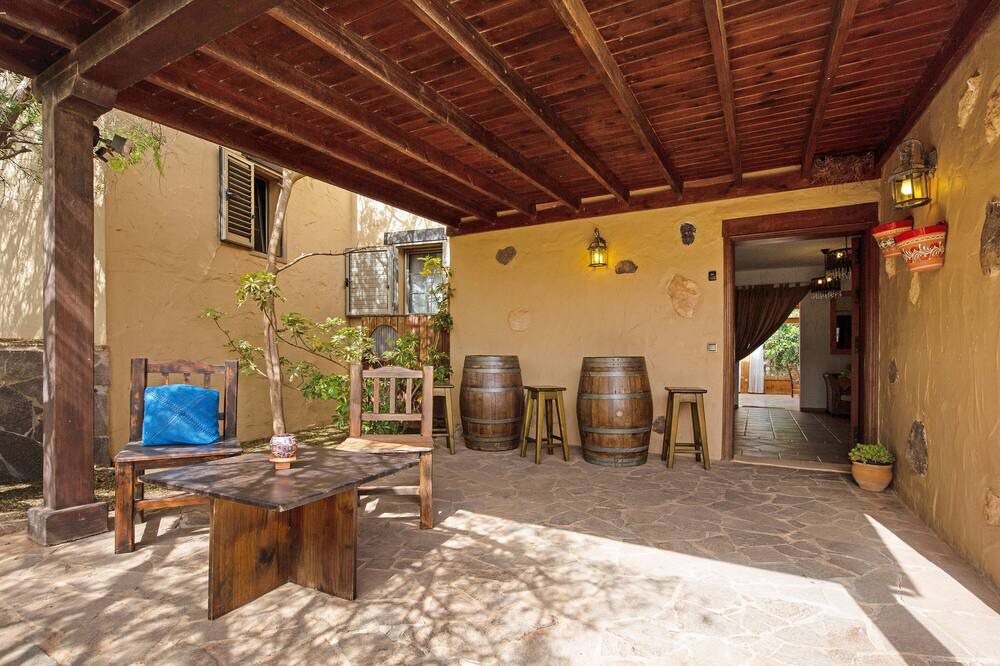 Photo of Patio Balcony in Tetir