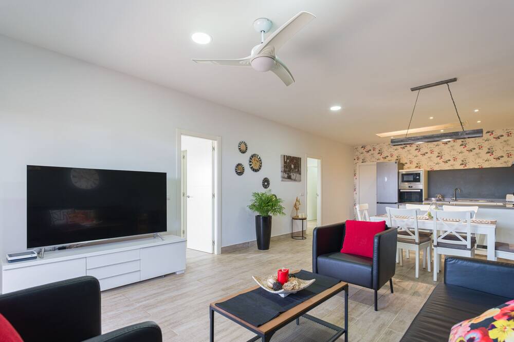 Photo of Livingroom in Triquivijate