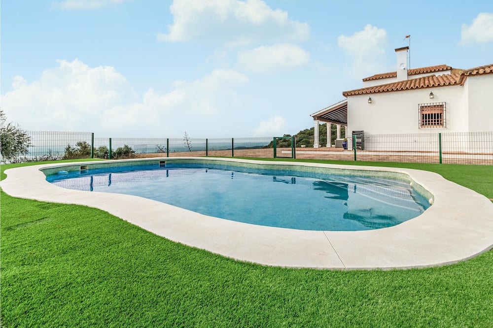Photo of Outdoor in Penaflor