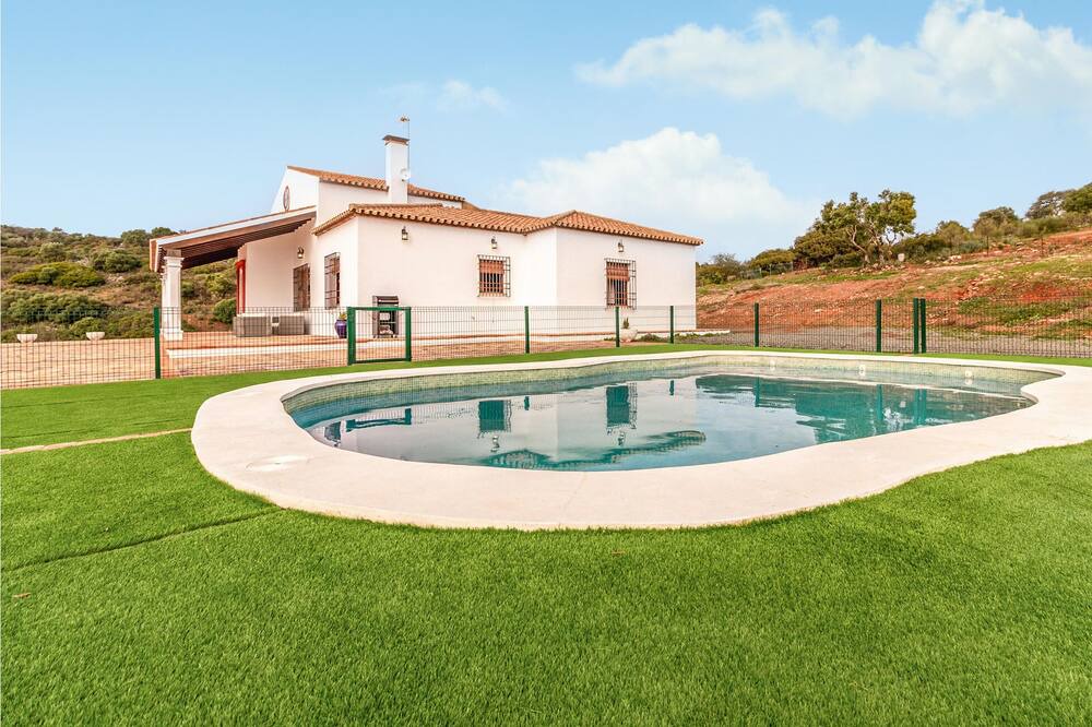 Photo of Outdoor in Penaflor