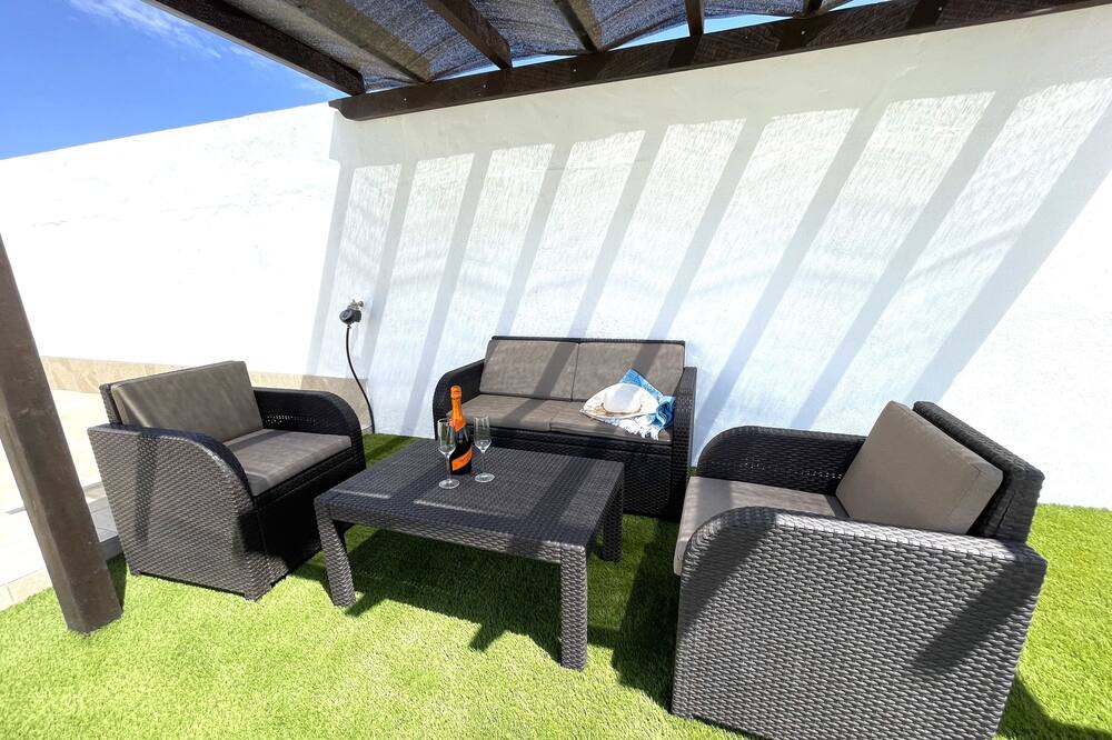 Photo of Patio Balcony in Triquivijate