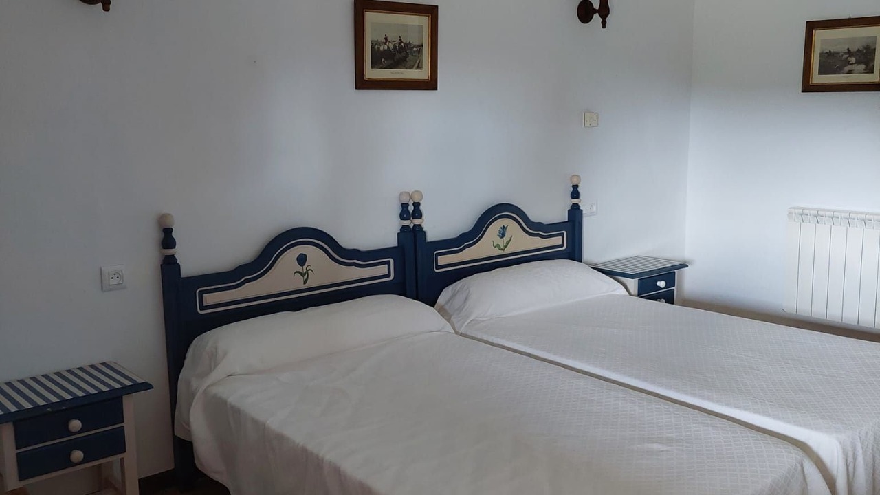 Photo of Bedroom in Toril