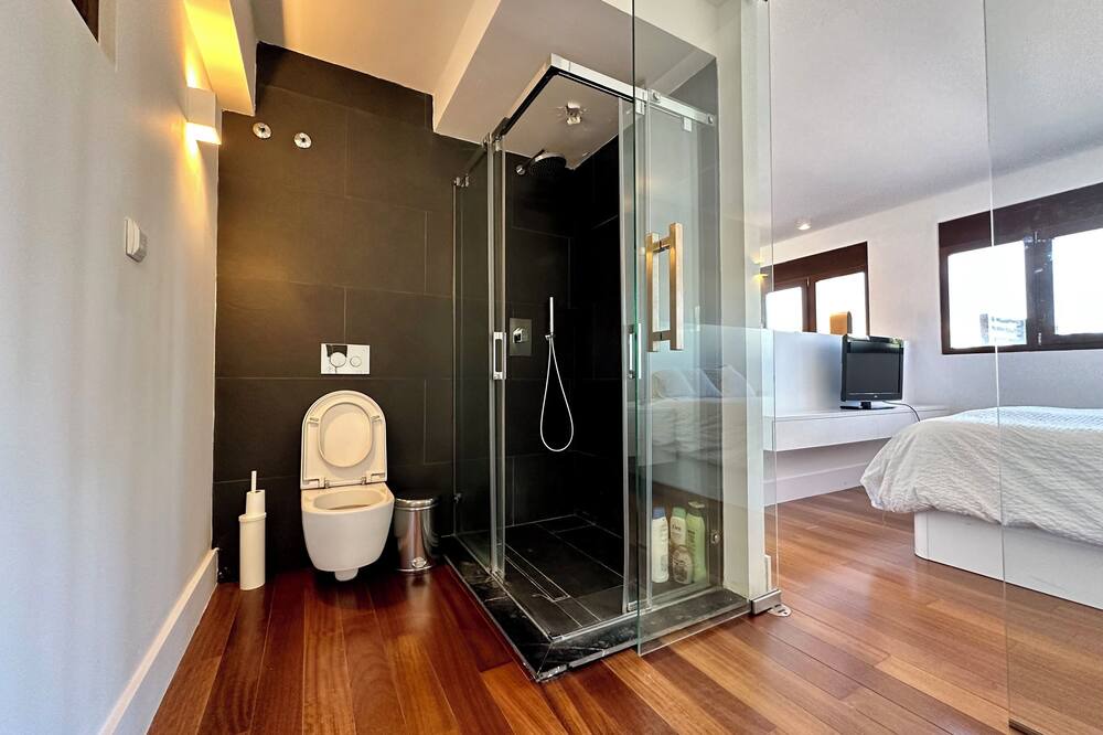 Photo of Bathroom in Guillena