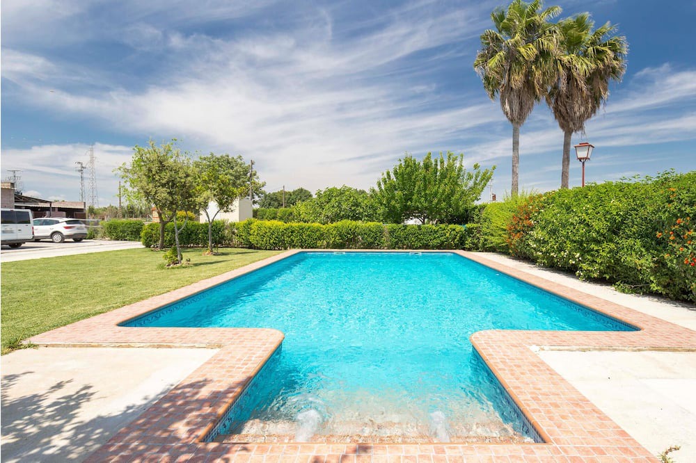 Photo of Outdoor in Los Palacios y Villafranca