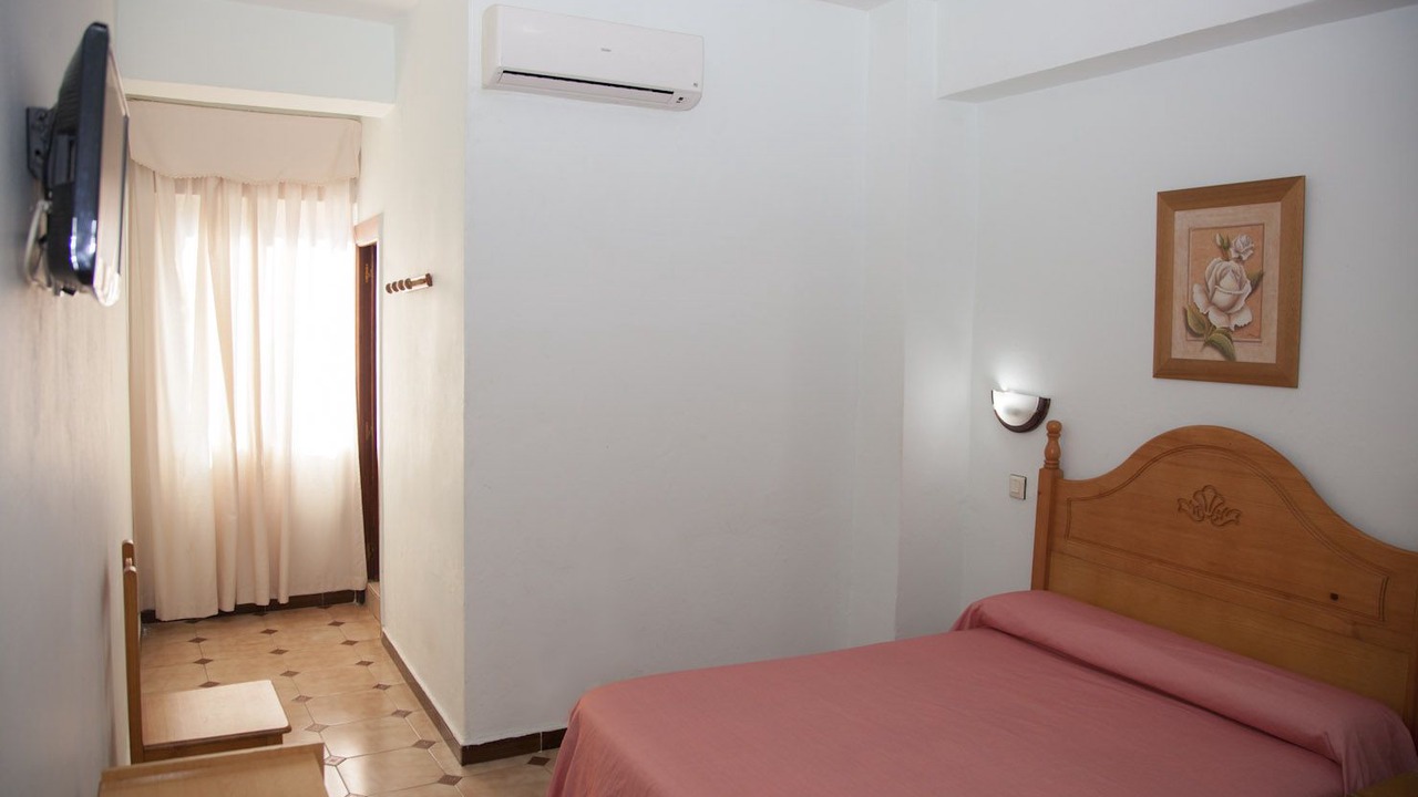 Photo of Bedroom in La Linea de la Concepcion