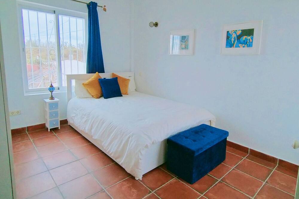 Photo of Bedroom in Moclinejo