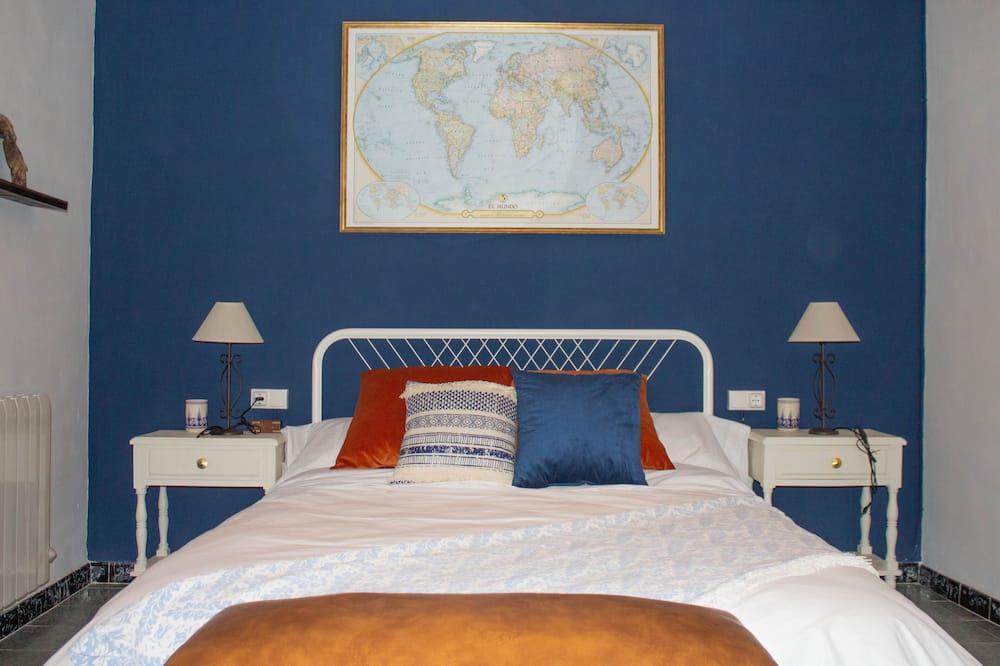 Photo of Bedroom in Confrides