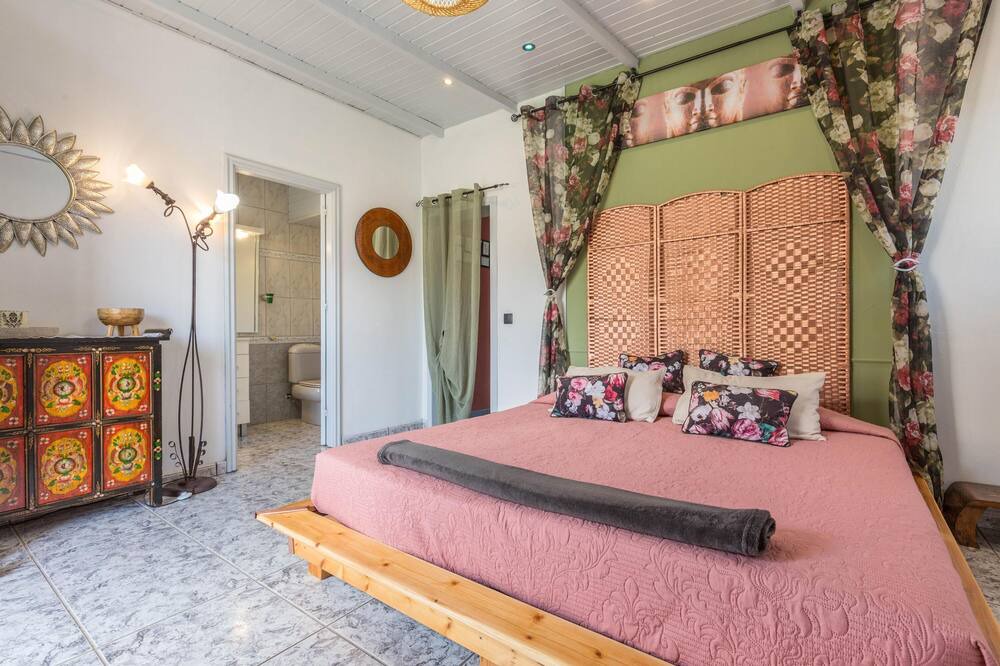 Photo of Bedroom in Guisguey