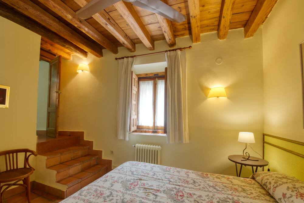 Photo of Bedroom in Valdeverdeja