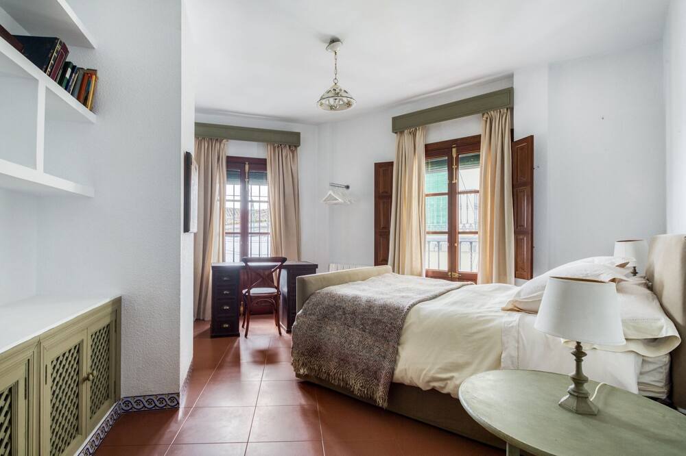 Photo of Bedroom in Higuera de la Sierra