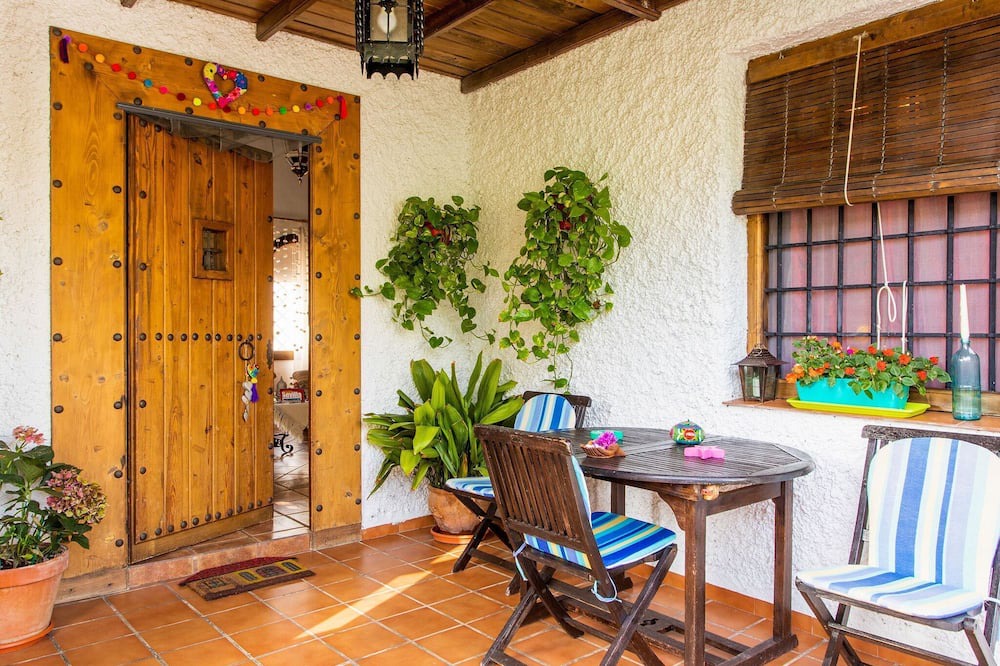 Photo of Patio Balcony in Zagrilla