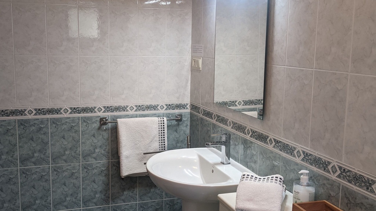 Photo of Bathroom in Almogia