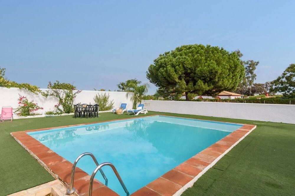 Photo of Outdoor in Marchena
