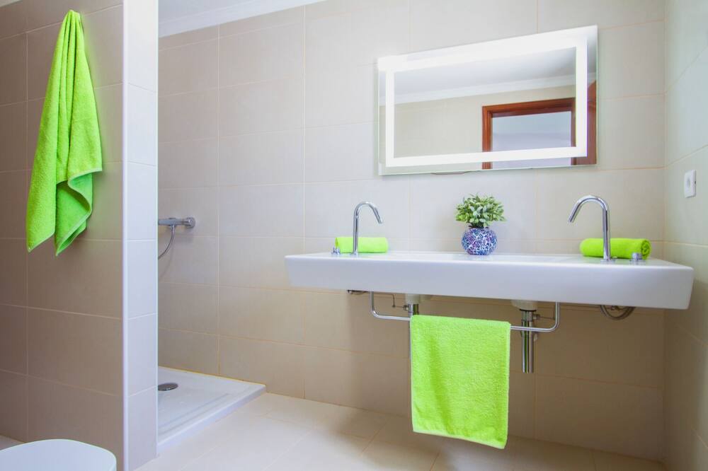 Photo of Bathroom in Macher