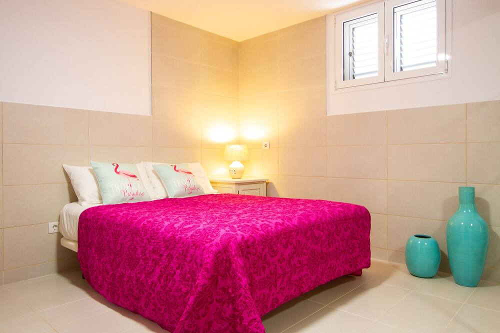 Photo of Bedroom in Macher