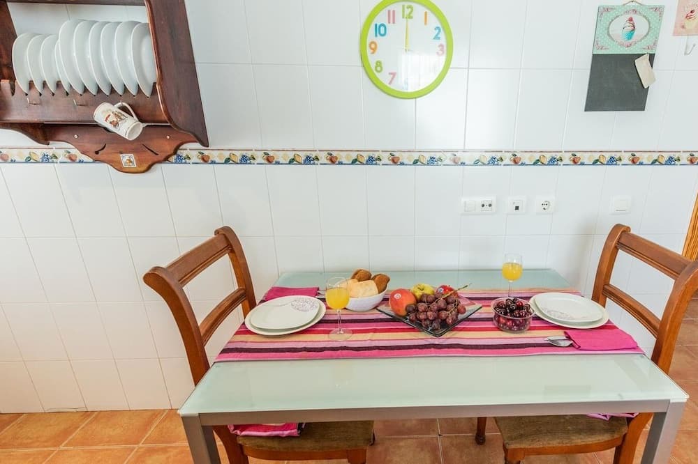 Photo of Kitchen in Benagalbon
