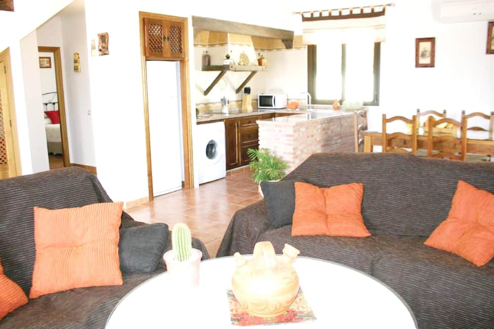 Photo of Livingroom in El Gastor