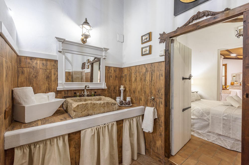 Photo of Bathroom in Penaflor