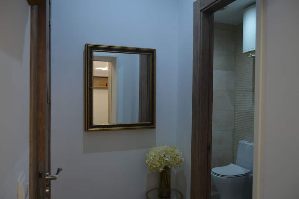 Photo of Bathroom in Huerta del Rey Vallellano