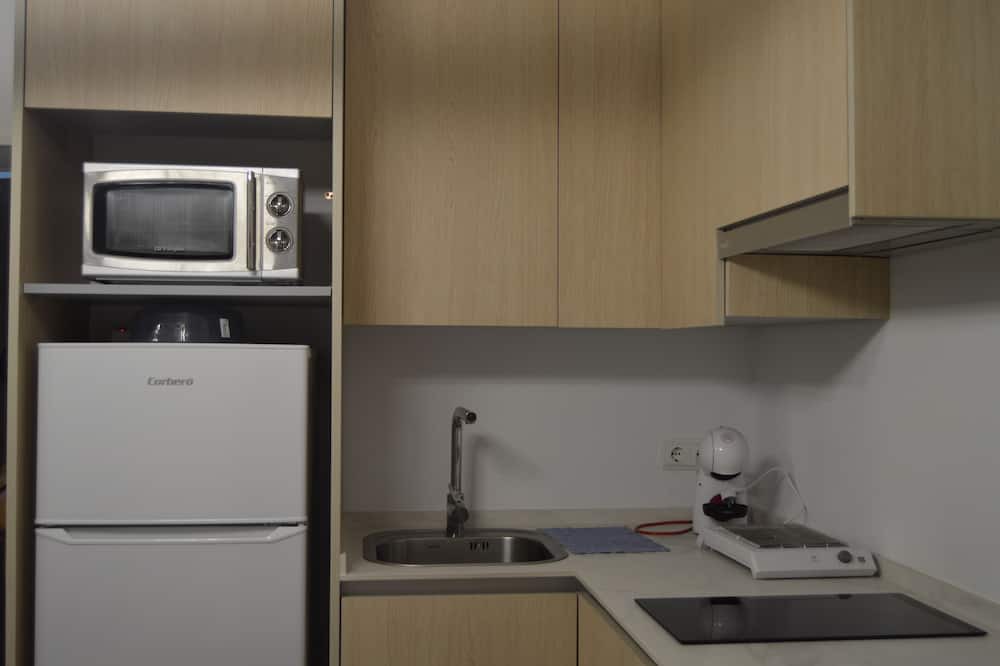 Photo of Kitchen in Huerta del Rey Vallellano